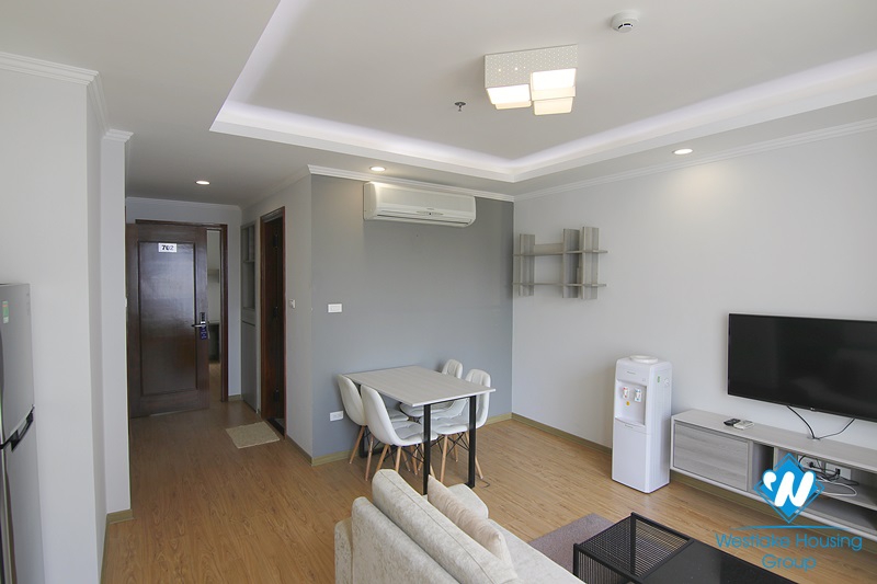 Bright 1-bedroom apartment on Kim Ma Str.
